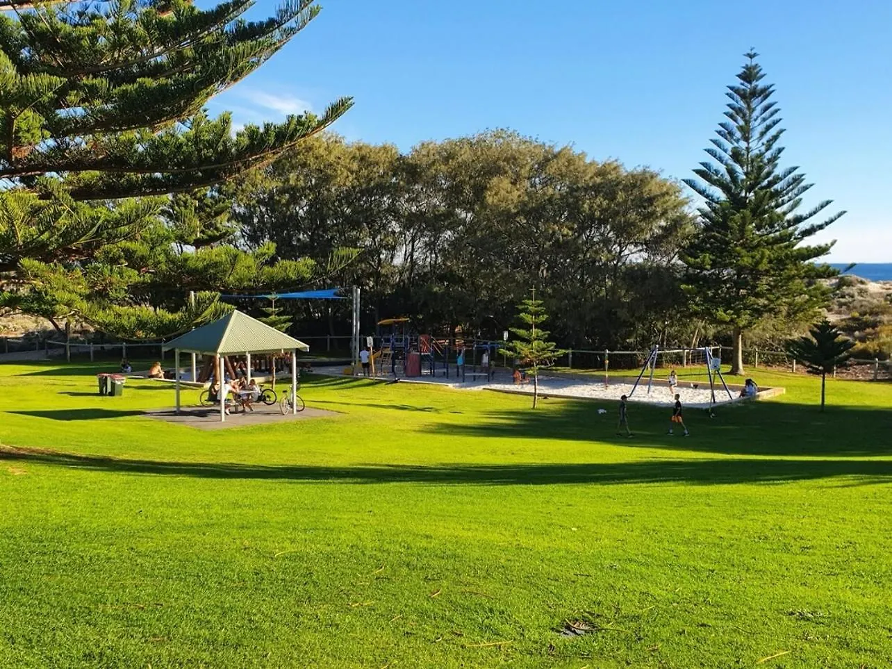 Coastal Salty Air 2Bedrm 2Bath W Ocean Views! Apart otel Perth