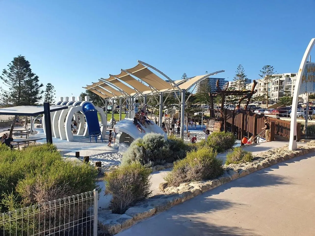 Coastal Salty Air 2Bedrm 2Bath W Ocean Views! Apart otel Perth