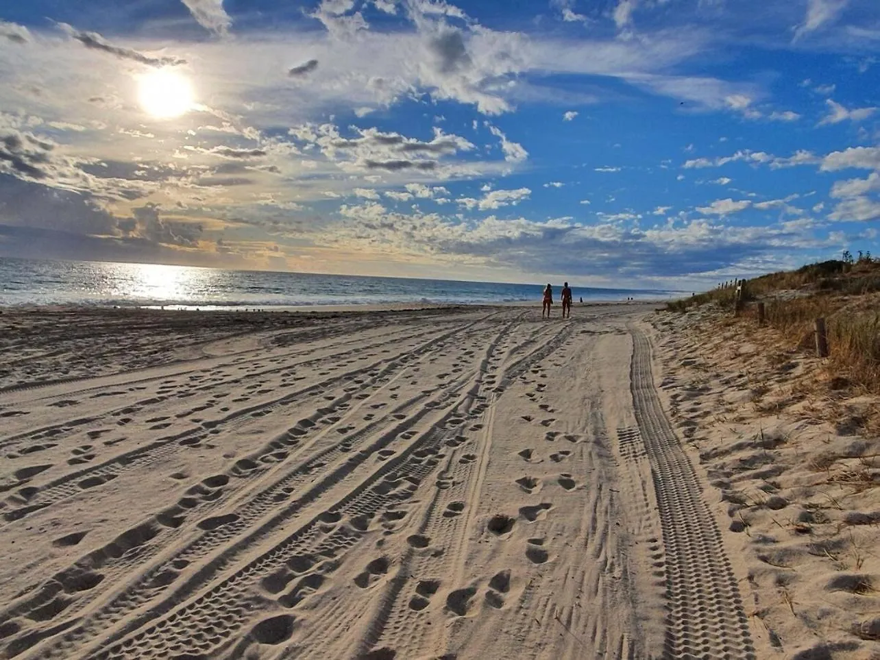 Coastal Salty Air 2Bedrm 2Bath W Ocean Views! Apart otel Perth Avustralya